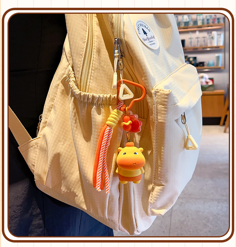Creative genuine capybara Lulu UV light color-changing red temperature keychain student schoolbag pendant small gift pic 14