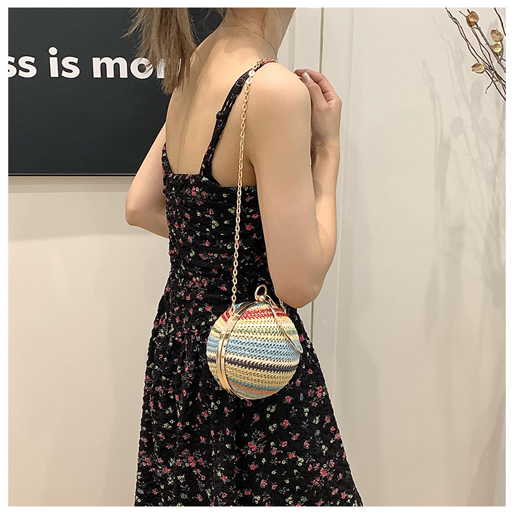 时尚女士小圆包简约链条撞色单肩包球形盒子晚宴包个性小众手提包详情18