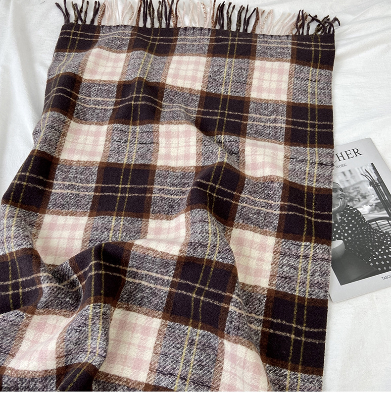 A new thickened and warm fringed shawl for women's winter 2025, faux cashmere, retro and versatile, student and couple scarves, wholesale from street stalls pic 37