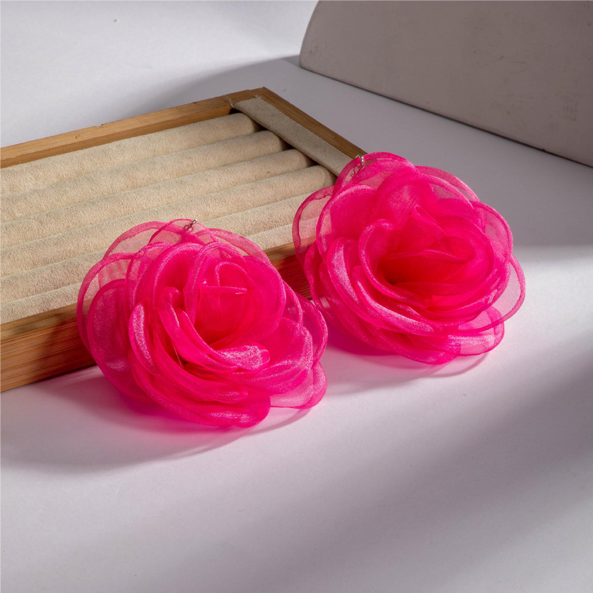 欧美跨境新款饰品 韩式蓬松大花朵耳环 高级绒布蕾丝多色耳饰套装详情6