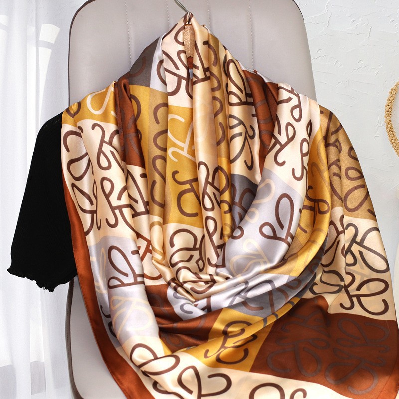 夏季仿真丝丝巾时尚高档大牌长巾防晒真丝丝巾批发围巾披风女夏天详情29