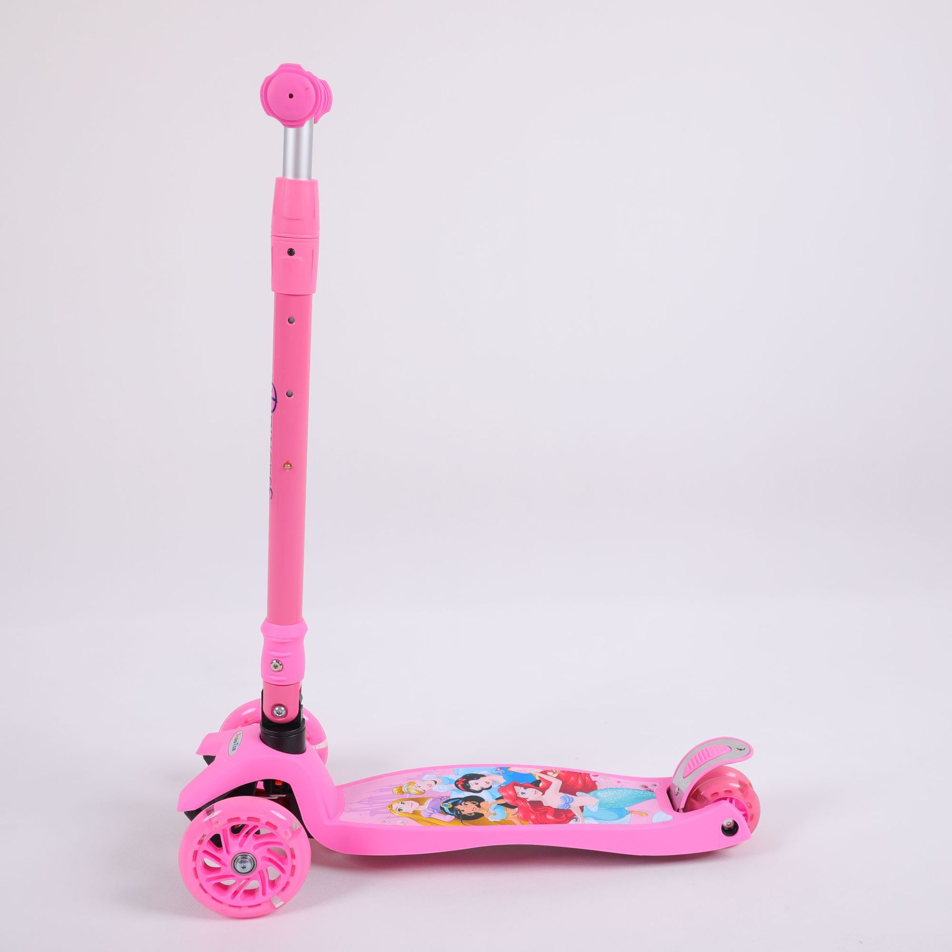 跨境外贸儿童滑板车可折叠三轮脚踏板车滑行车玩具溜溜车批发详情13