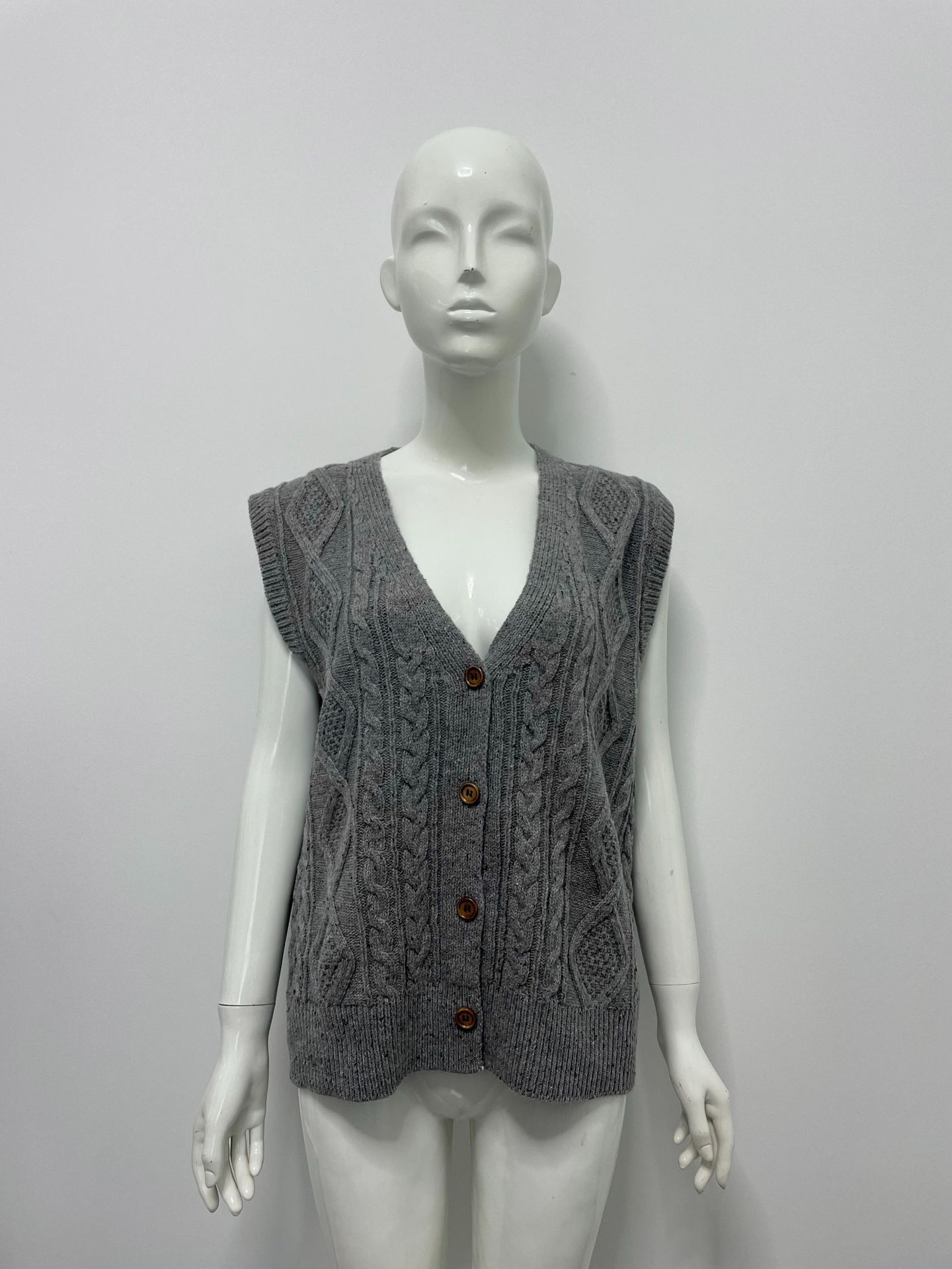 The new loose sleeveless layering sweater cardigan trend for women in the retro multicolor tweed vest of autumn and winter pic 4