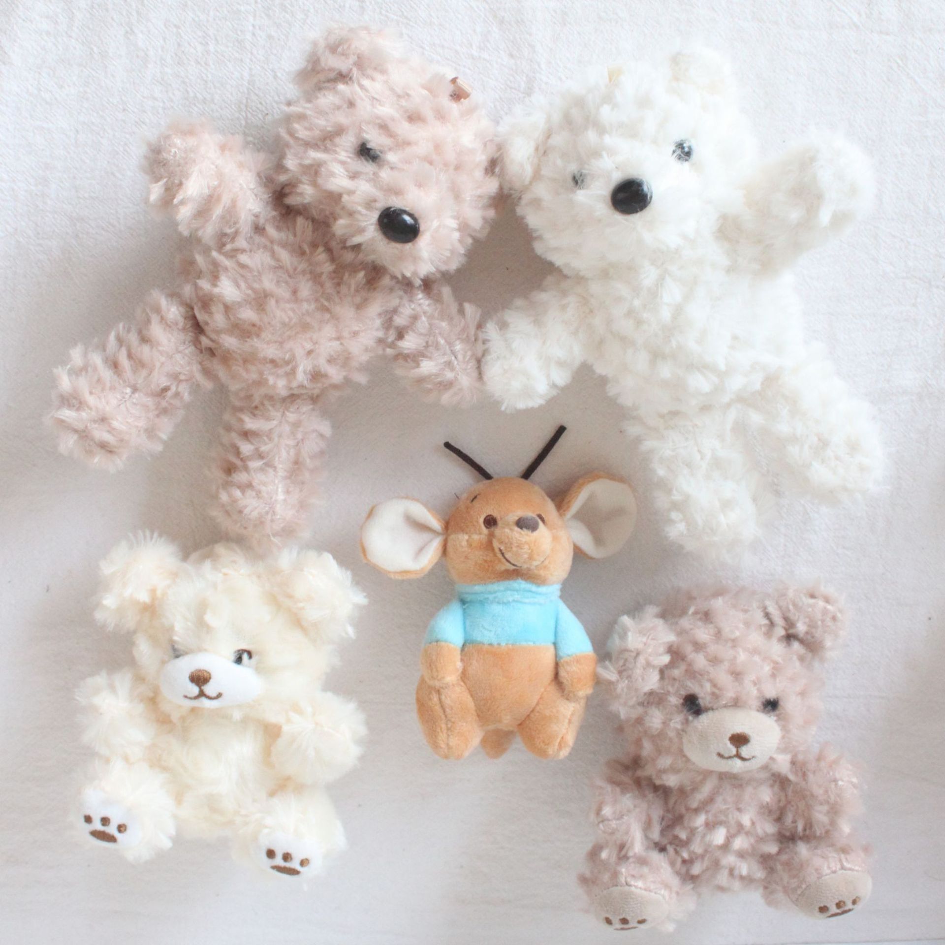 Factory wholesale of plush bear pendants, long-haired decorative dolls, gift boxes, dressing bear dolls, factory wholesale of dolls pic 1