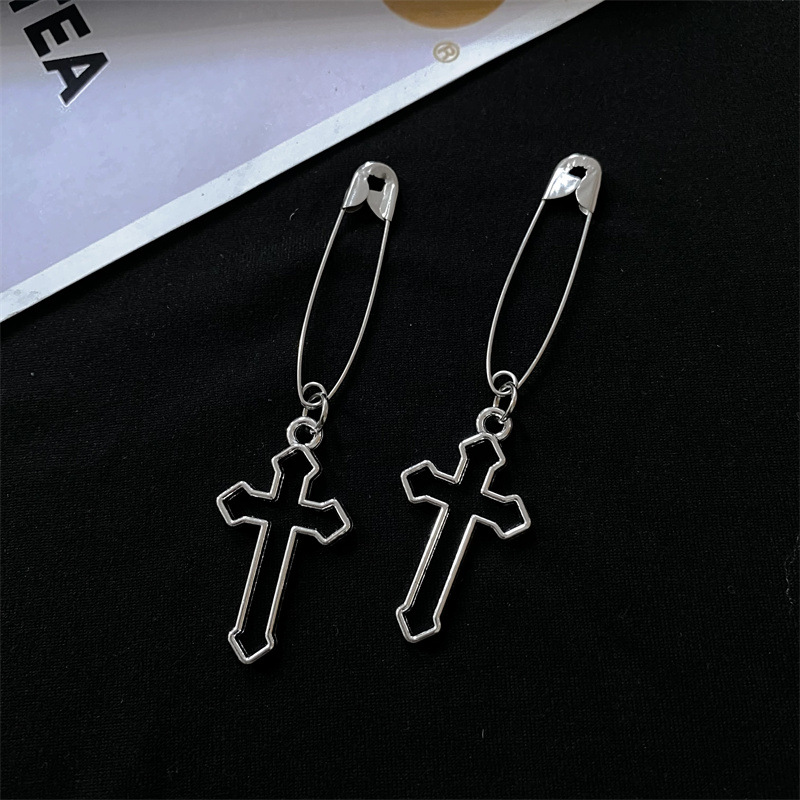 Gothic style, dark millennium, hot girl, cross, sweet love, alloy head accessories, shoes, bags, small hanging decorations, trendy accessories pic 10