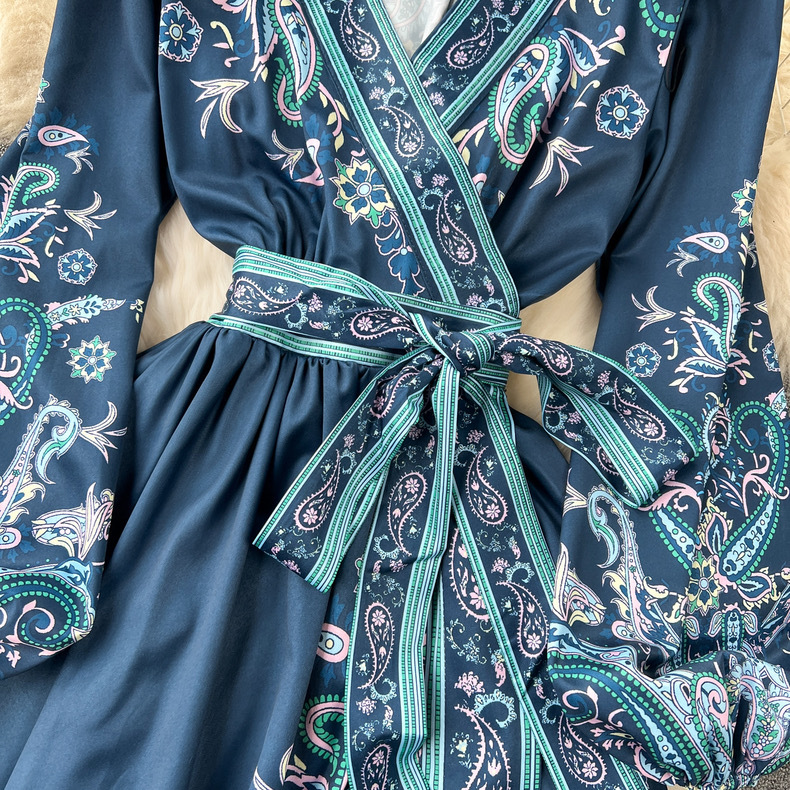 Cross-border 2024 new French high-end one-piece lace-up waist print dress, a light luxury and elegant long dress for women pic 6