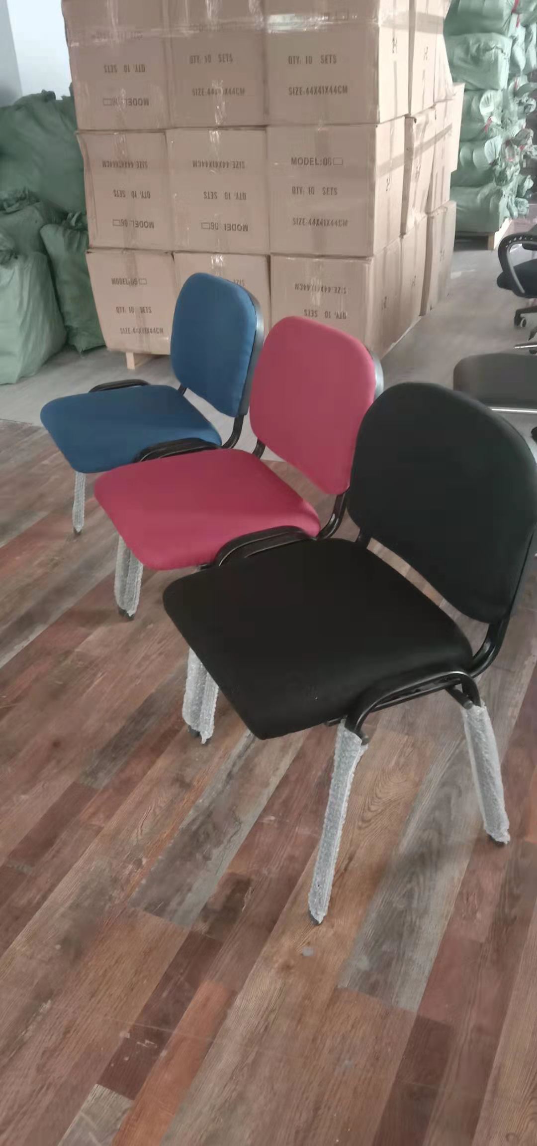 Foshan manufacturer wholesals foreign trade office chairs, fabric four-legged training chairs with writing boards and armless conference seats pic 55