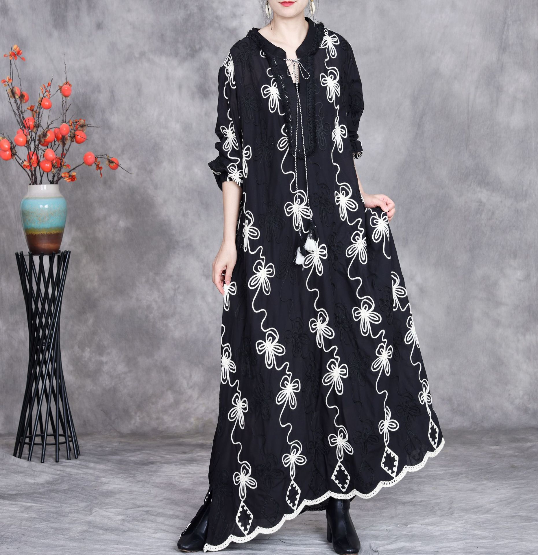 Spring 25 new pure cotton hand-embroidered dress, loose and elegant V-neck long-sleeved dress, a cross-border bestseller in Russia pic 9