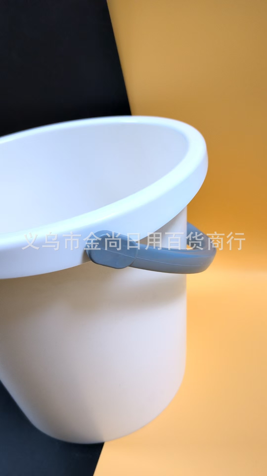 新款塑料水桶卡通小熊圆桶手提学生宿舍洗衣桶家用洗澡桶泡脚桶详情2