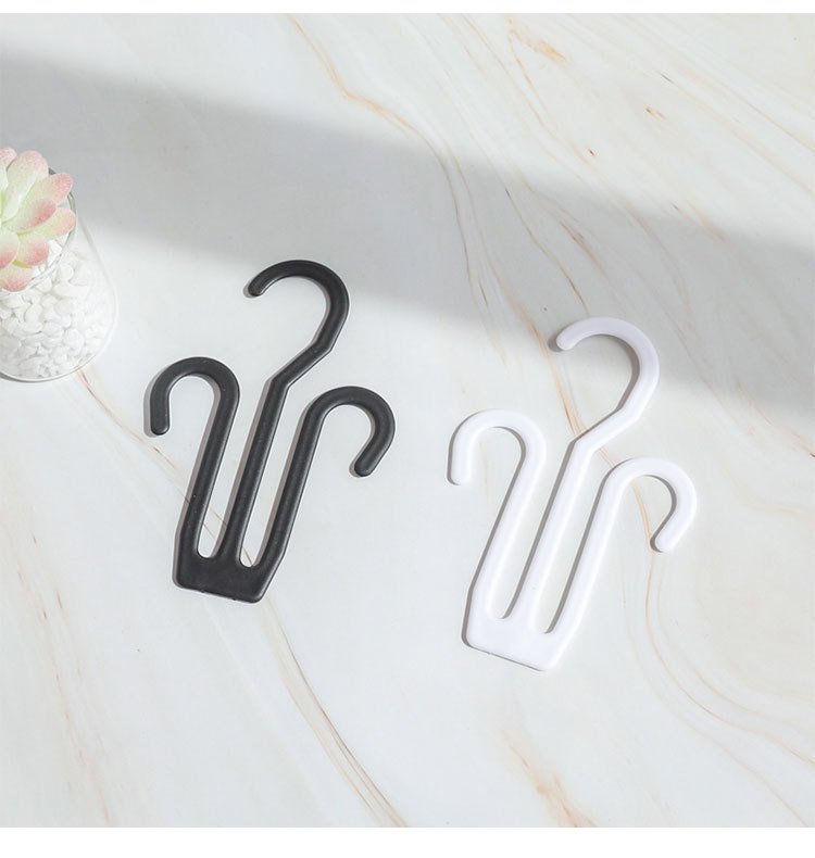 Non-perforated slippers hook, simple bathroom shoe hook, plastic herb-shaped drag hook, multi-purpose supermarket shoe hook, display hook pic 11