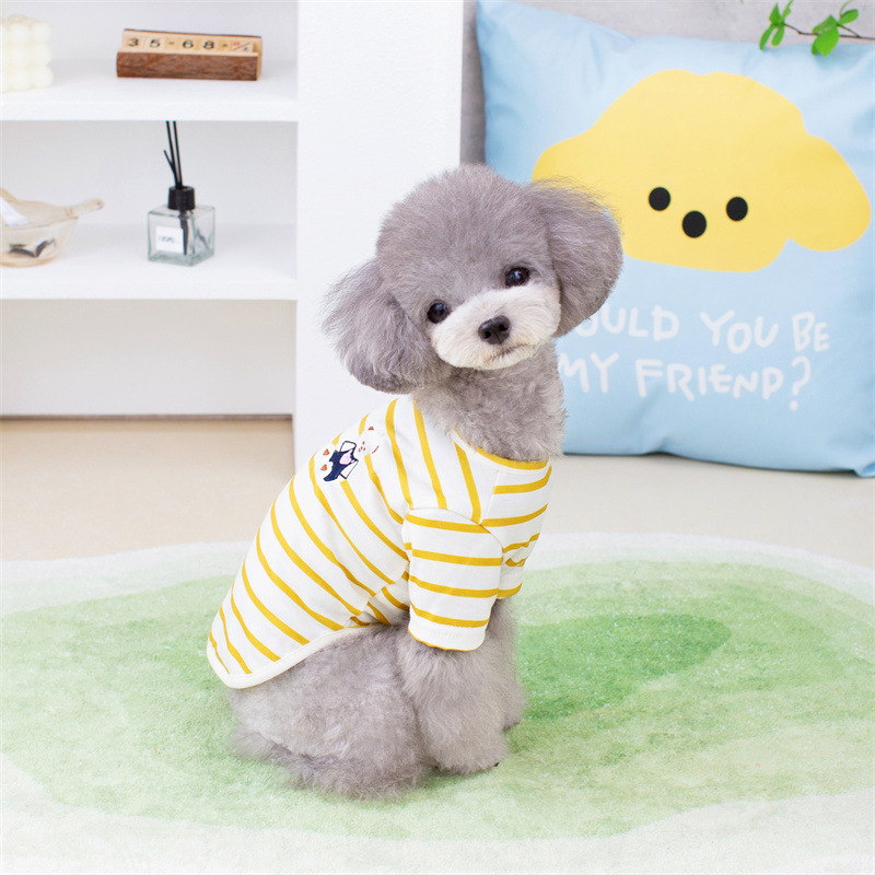 中小型狗狗春夏季新款户外玩耍居家休闲小熊刺绣条纹T恤跨境直发详情11
