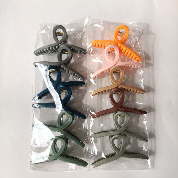 【 Zone 1-5 】697 Ribbon Gripper 12/ pack 1200/ box Plastic Straight Gripper, straight hair gripper, fashionable and trendy hair gripper, Internet celebrity hair gripper 1 yuan 2 yuan accessories wholesale pic 1