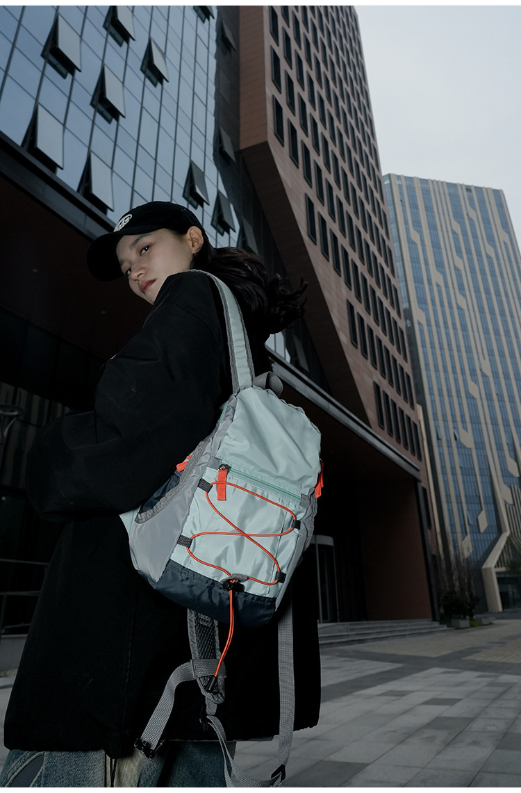 户外双肩包抽绳迷你休闲包轻便百搭旅行登山包女轻便旅游小背包详情26