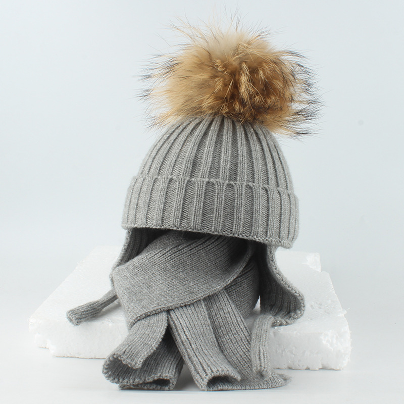 品牌【森多娜】2025新款 儿童必备可爱帽子 防寒保暖 秋冬貉子毛球针织围巾帽子套装保暖兔绒纱护耳雷锋帽详情10