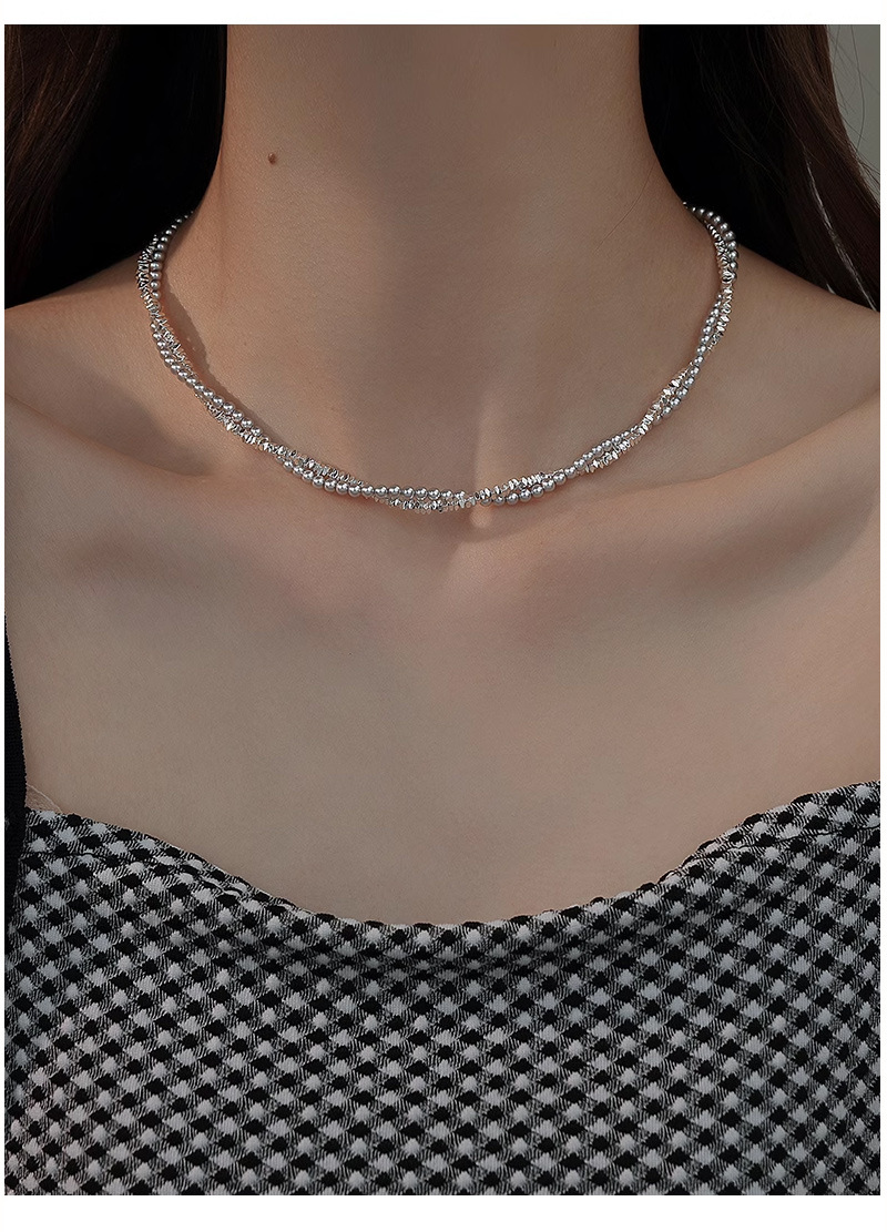 Double-layer stacked silver pearl necklace accessory for women, a light luxury and niche collarbone chain with a high-end look pic 16