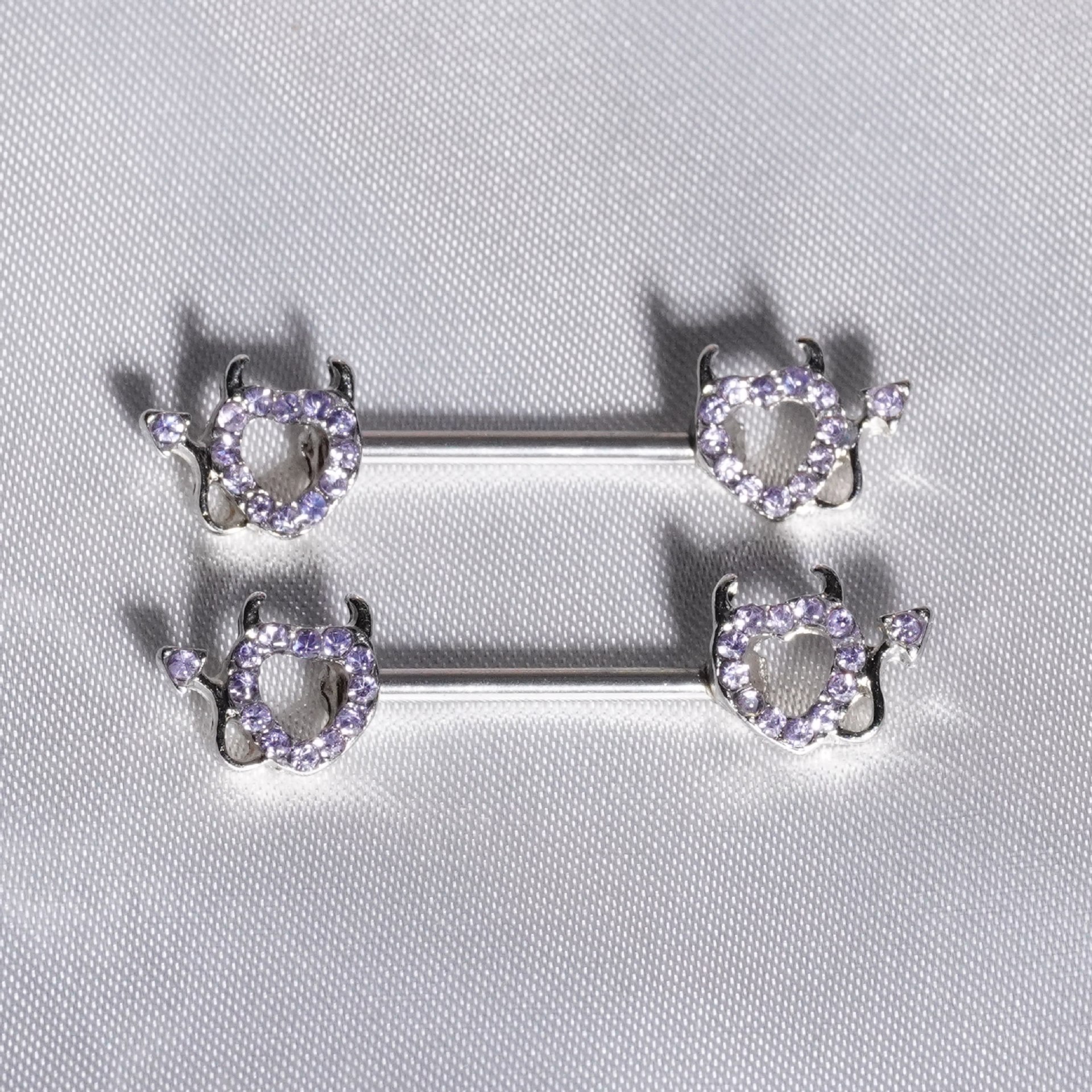 厂家直销爆款外贸小恶魔乳钉不锈钢多色乳环跨境热销新品穿刺饰品详情4