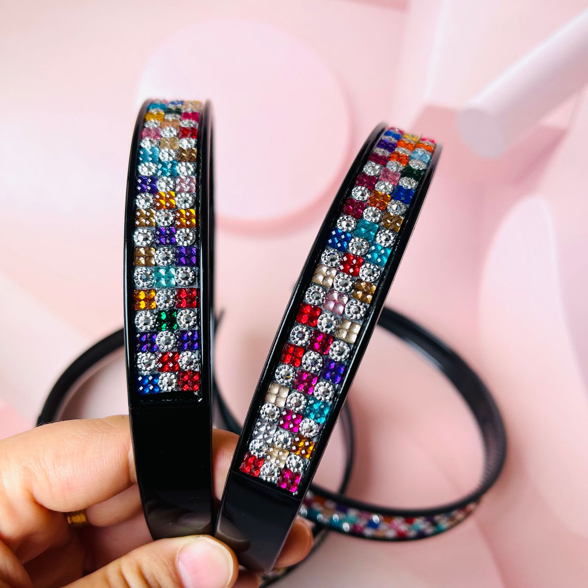 【1-9 Zones 】 Color diamond hair bands 20/ pack 2000/ box Multi-row diamond hair bands, color diamond fashionable headbands, wide hair bands with teeth, anti-slip headwear and hair accessories 1 yuan 2 yuan wholesale pic 5