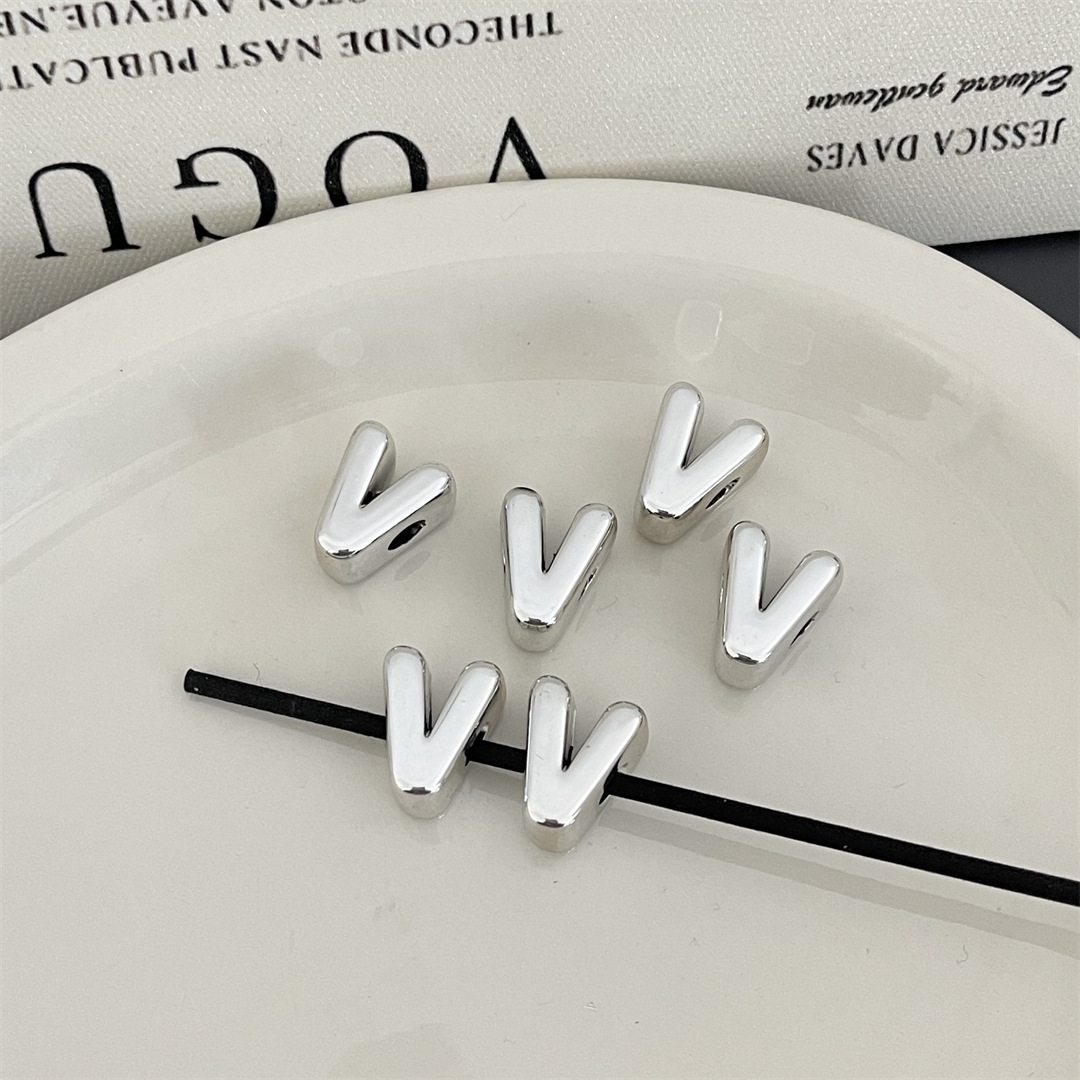 diy acrylic silver large-hole letter beads jewelry accessory package, hanging mobile phone chain accessory, stringing beads, scattering beads pic 25