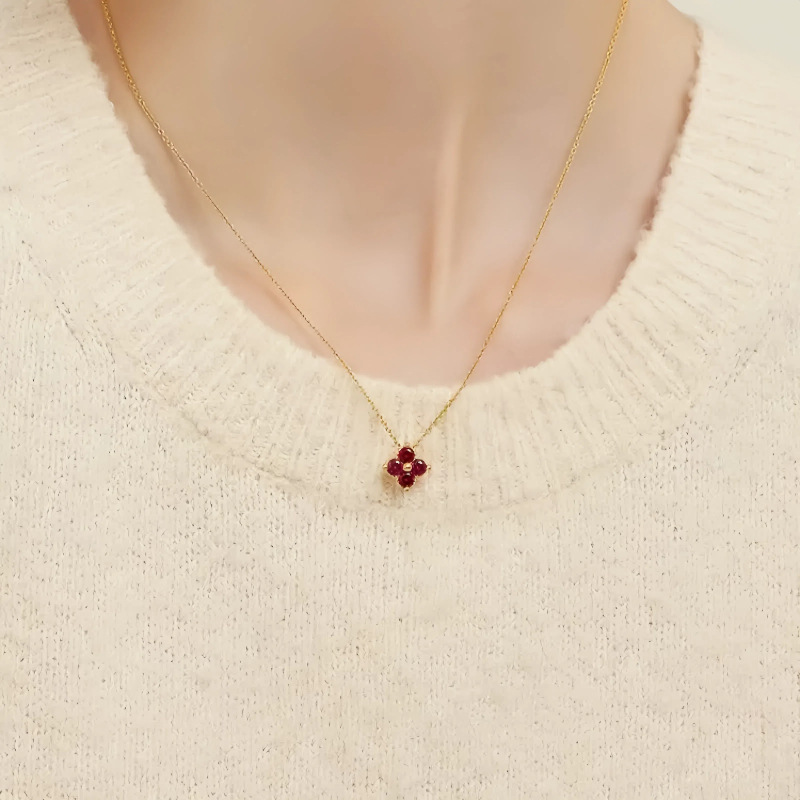 S925纯银四叶草项链石榴红幸运草吊坠女红钻气质锁骨链2025年新款详情5