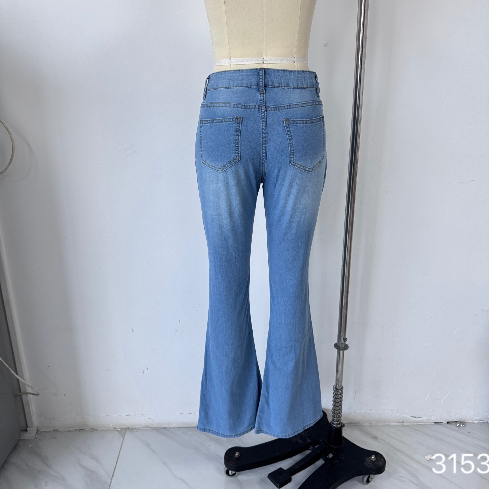 欧美外贸高腰微喇牛仔裤女春秋阔腿显瘦长喇叭裤子夏季详情5