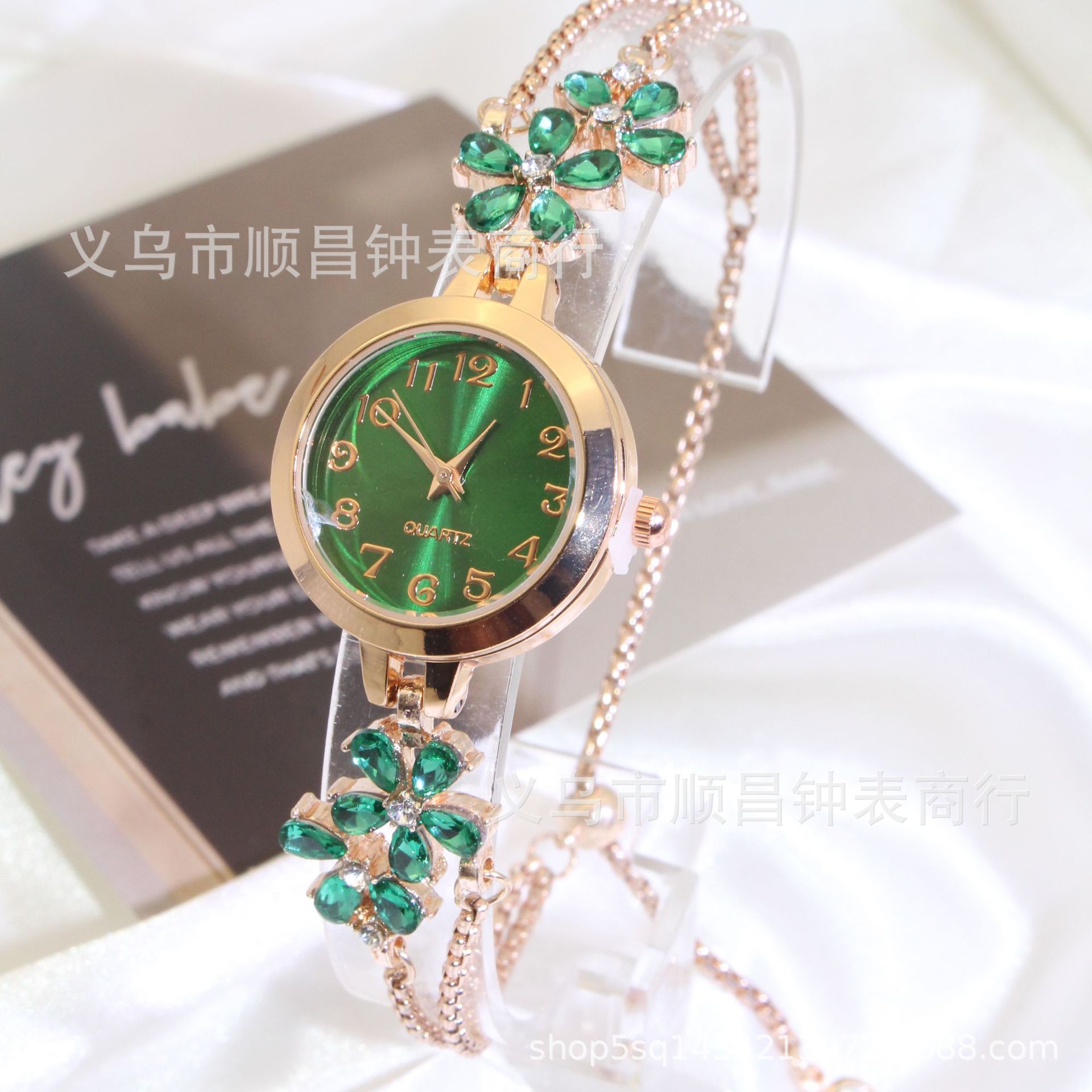 爆款新款镶钻花朵彩色钻石简约时尚抽拉绳手链女士石英手表高颜值详情7