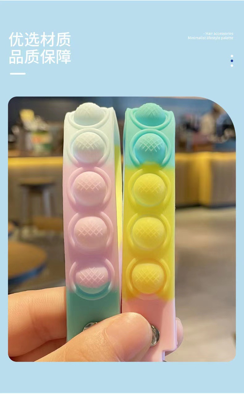 Space Rabbit keychain pendant, ins, high appearance level cartoon rabbit doll car pendant decoration pic 3