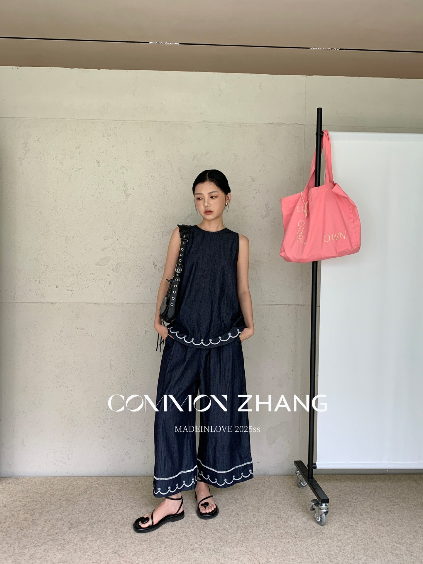 CZ ZHANG Summer Korean-style casual, laid-back, loose, versatile, embroidered textured round-neck denim vest for women, B24179 pic 13