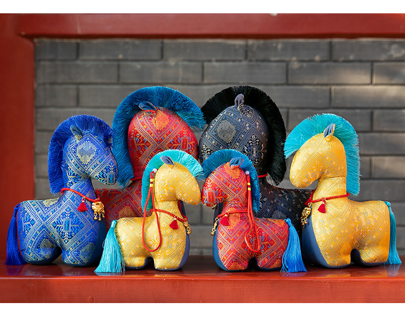 马年吉祥物毛绒玩具富贵马生肖玩偶公仔马年公司活动礼品小礼物详情3