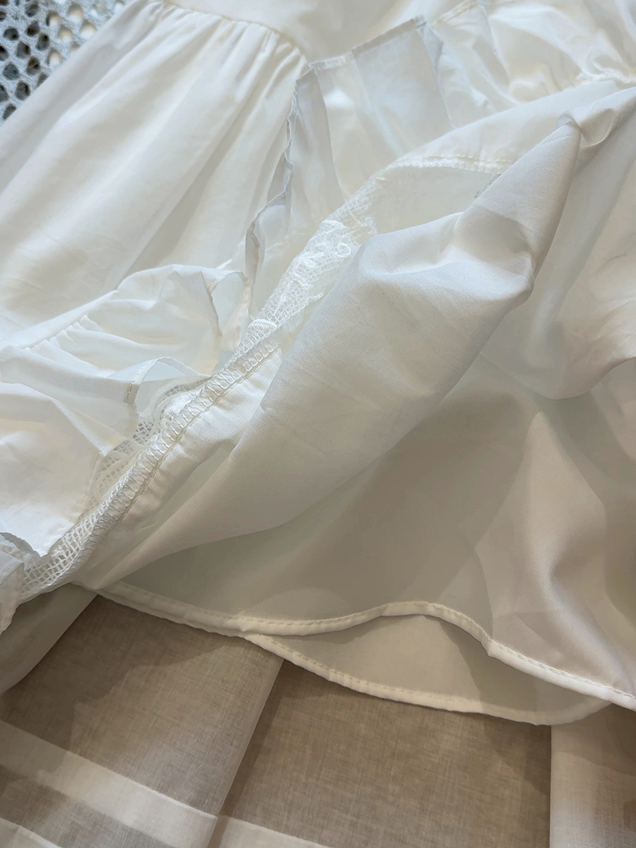 A white lace patchwork mid-length dress for women in Spring/Summer 2025, with a unique design sense and a fairy cake dress pic 13