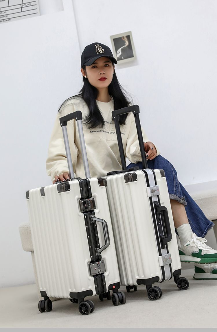 【专属】新款拉杆箱女铝框行李箱男大容量旅行箱加厚密码箱学生详情17