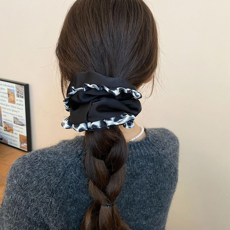 秋冬复古豹纹褶皱花朵大肠发圈美拉德风发绳欧美时尚高级感发饰女详情15