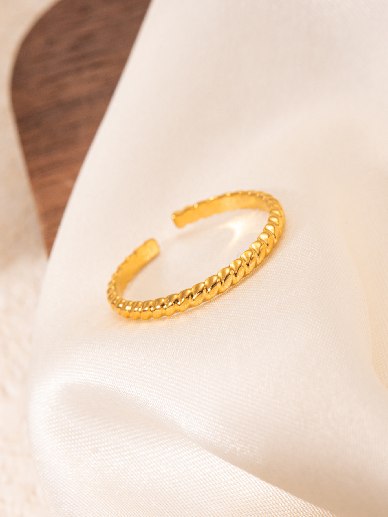 欧美时尚ins风简约钛钢戒指18k镀金不规则几何不锈钢女士饰品热销详情30