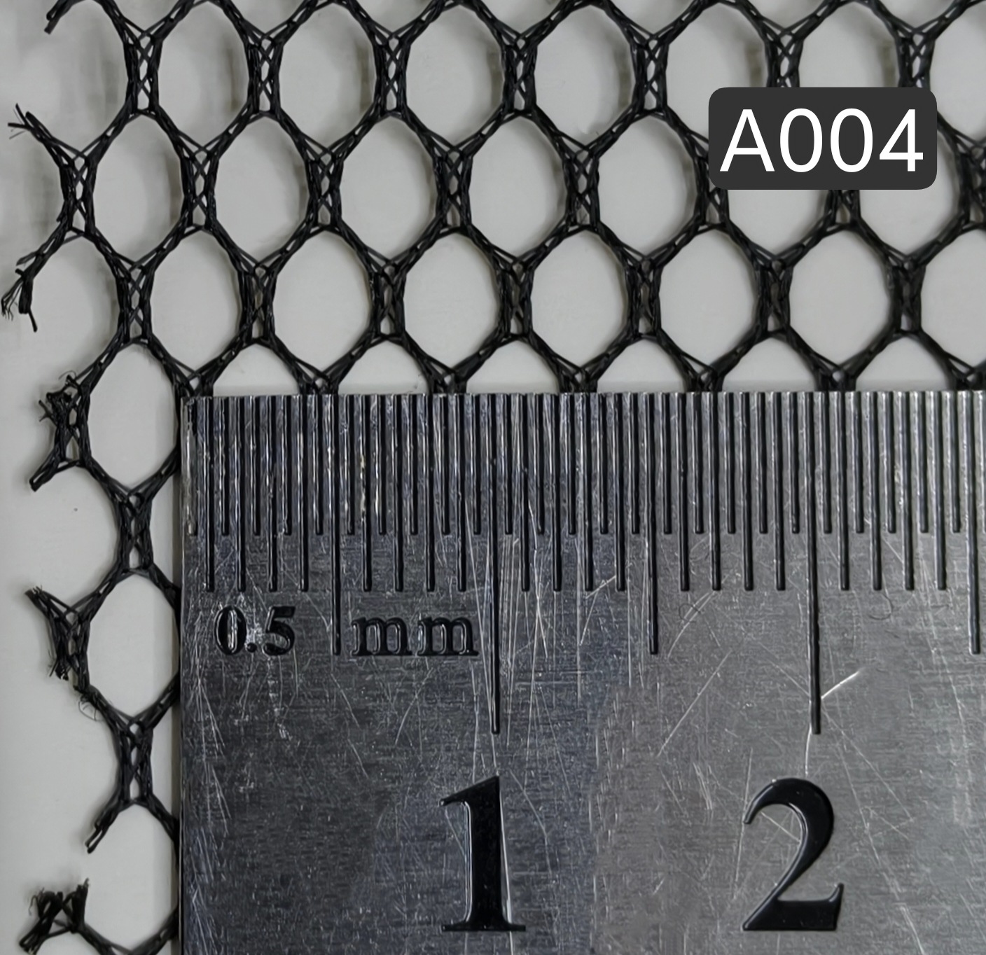 Hexagonal polyester mesh fabric series, tensile, wear-resistant and durable, is available in stock for luggage, shoe materials, handbags, laundry bags, accessories, mesh fabric and Daye luggage materials pic 5