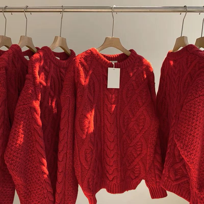 A large-sized red tweed sweater for Christmas and New Year, thick and loose for women, and a laid-back pullover sweater for autumn and winter pic 3