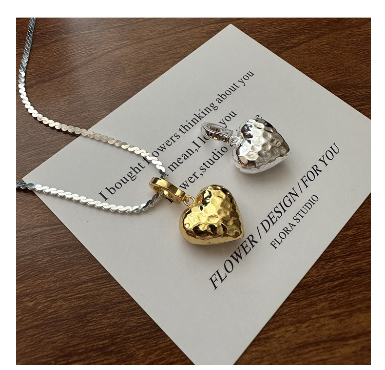 S925 sterling silver Korean version, a niche design sense, heart-shaped pendant with hollow craftsmanship, fashionable and simple basic side pendant pic 12