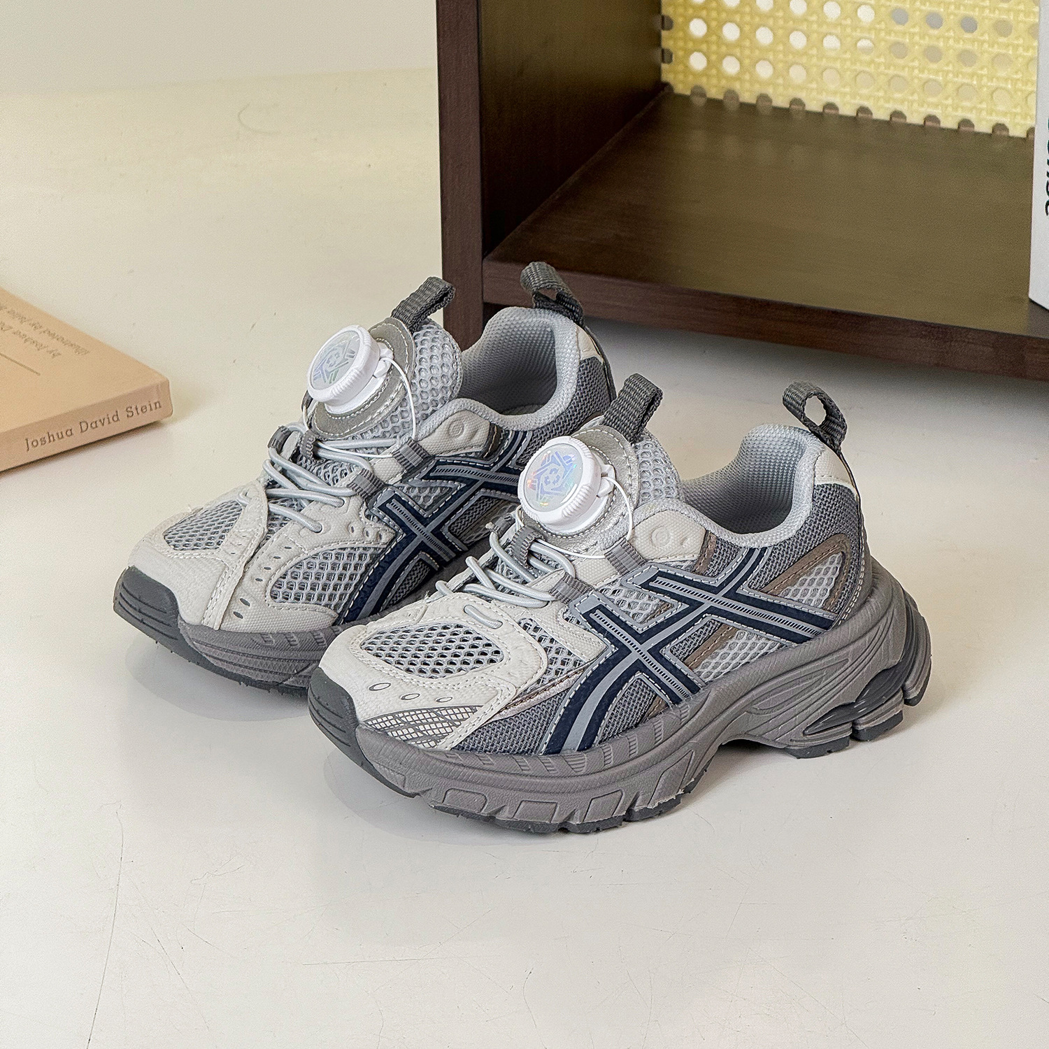 2025年夏季新款儿童老爹鞋时尚旋转扣童鞋单网透气男女童运动跑鞋详情40