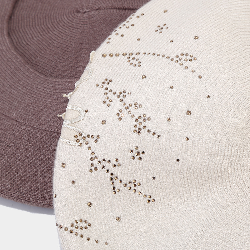 French retro rhinestone flower-patterned knitted bud hat, artistic, fresh and fashionable painter hat, autumn and winter beret pic 6