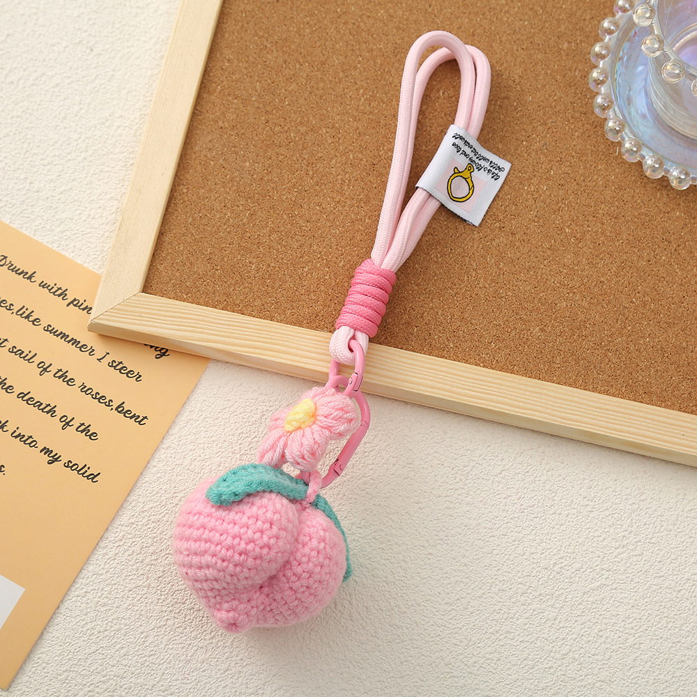 创意可爱水果蔬菜挂饰少女包包钥匙扣钩针挂件手工diy毛线配饰详情10