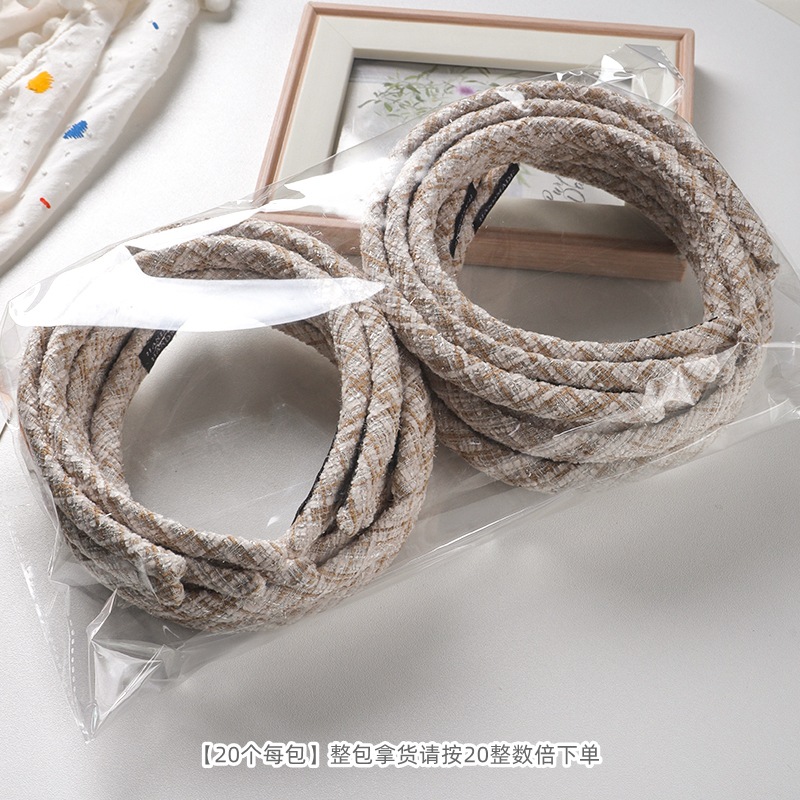 Pastoral chanel-style fabric hair band for girls, sweet and girlish hair accessory, high-end face-washing and hair-pressing hairpin, high top headband pic 7