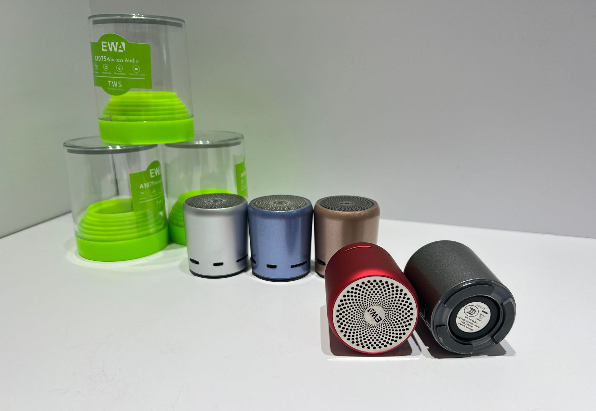 EWA-A107S Mini Outdoor portable TWS waterproof subwoofer Bluetooth speaker factory direct sales pic 18