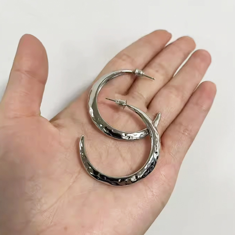 明星同款金银色锤纹大月亮耳环复古做旧C圈耳环小众设计气质个性详情10