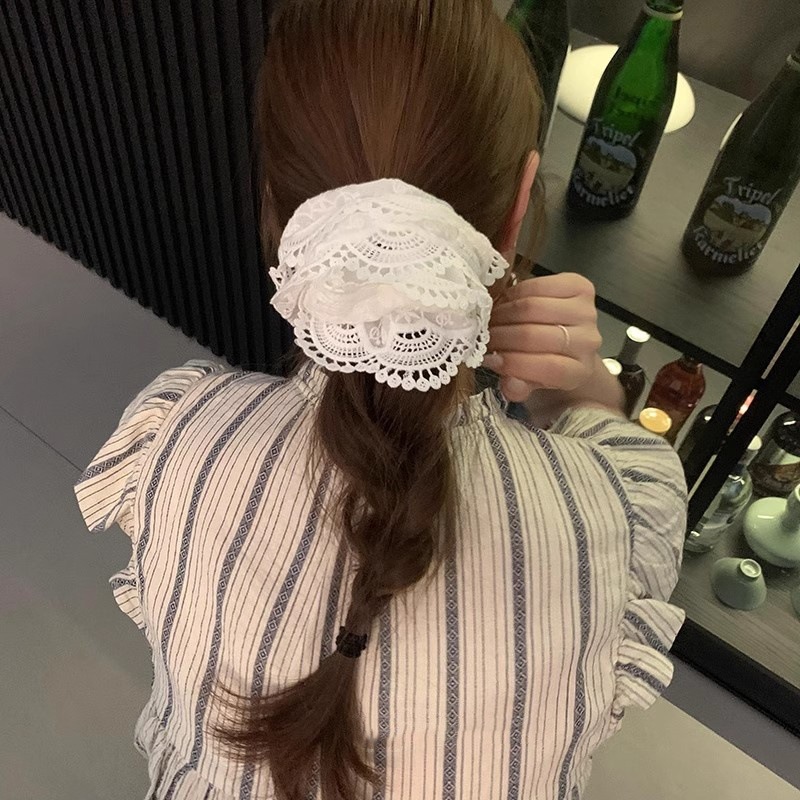 Korean-style large intestine hair band with a high-end feel, a large beige double-layer lace large intestine hair band at the back of the head, a ponytail hair band pic 9