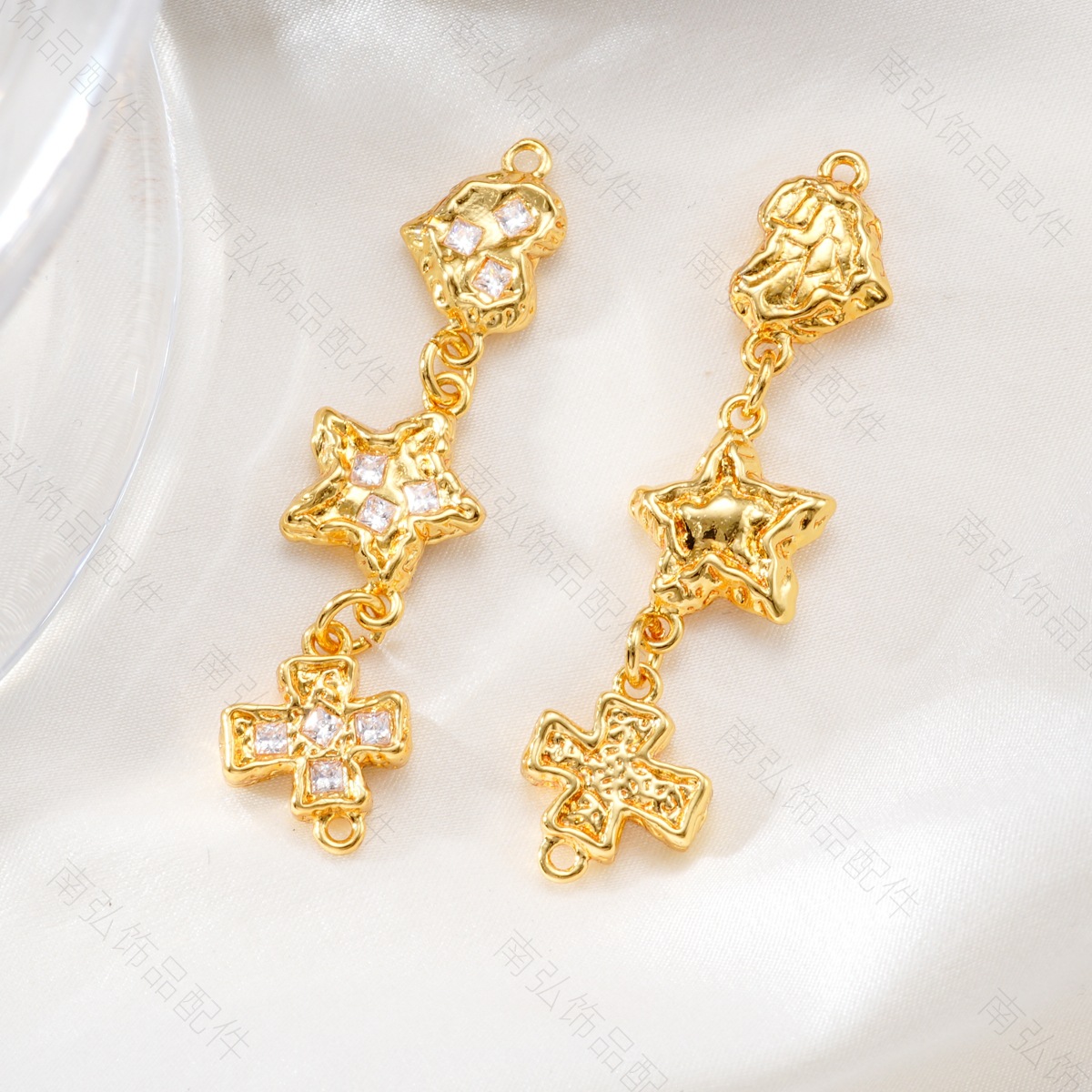 Copper-plated 18k color retention, zirconium-inlaid heart cross star pendant bracelet, pearl necklace, clasp, DIY jewelry accessory pic 2