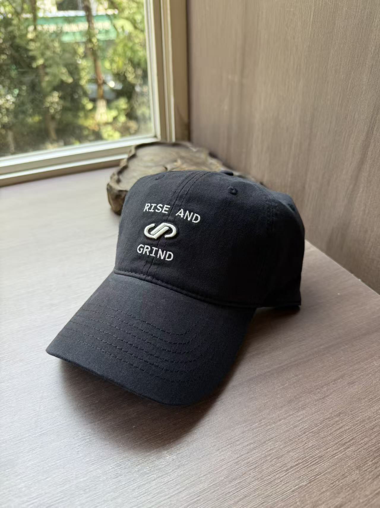 Korean version RISE AND GRIND embroidered baseball cap, versatile for men and women on the street, wide-brimmed sunshade and face-enhancing small baseball cap pic 13