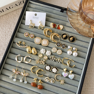 高级感珍珠耳夹无耳洞三角耳夹复古流苏耳环气质耳饰外贸饰品批发详情12