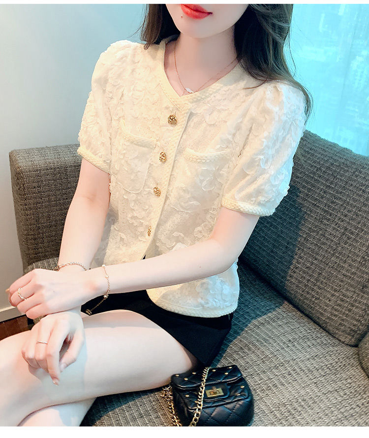 小香风圆领雪纺短袖衬衫女2025夏新款高级感蕾丝气质修身短款上衣详情3