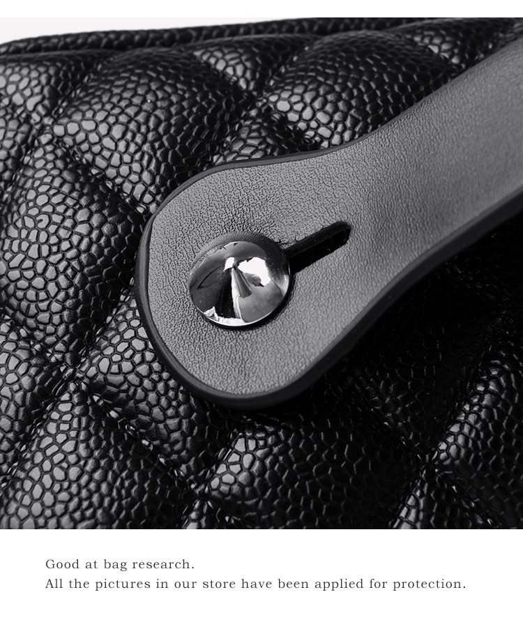 亚马逊跨境高品质pu化妆包菱格绗缝枕头包手提洗漱化妆品收纳包详情15