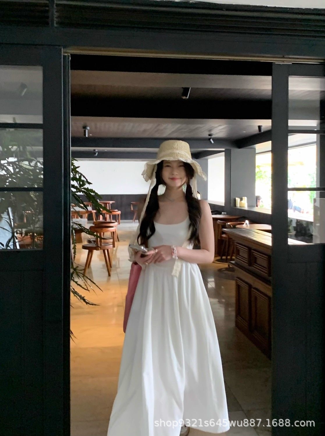 温柔风2023新款小个子吊带长款连衣裙显瘦法式初恋小白裙详情15