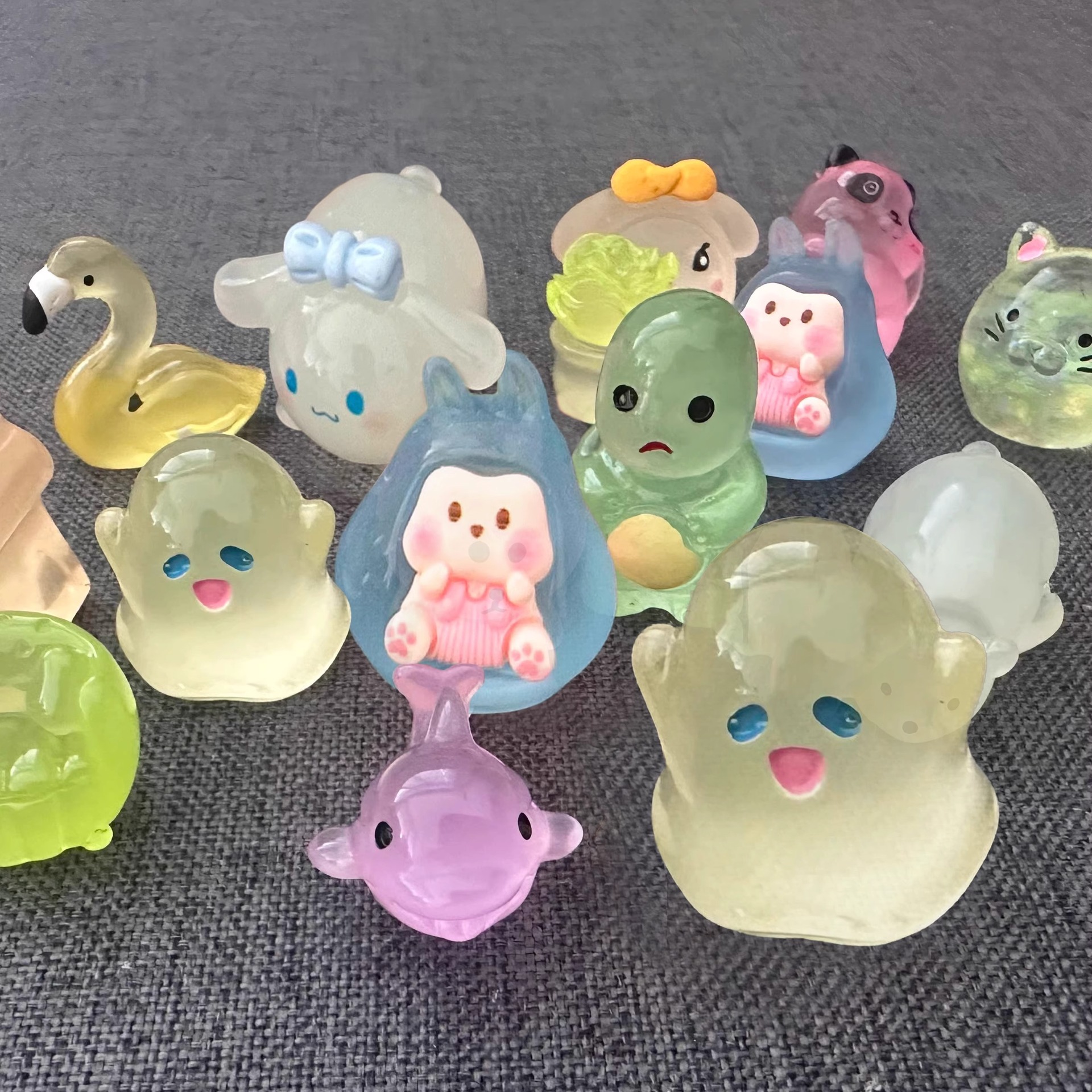 夜光卡通盲袋微缩小动物模型发亮儿童玩具摆件暑假小礼物发光动物详情6