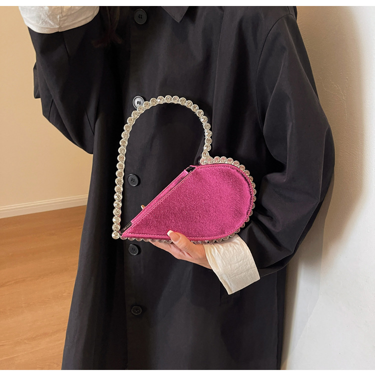 跨境爆款2024春夏新款手拿心形包包镶钻晚宴包时尚洋气女包手拎包详情10